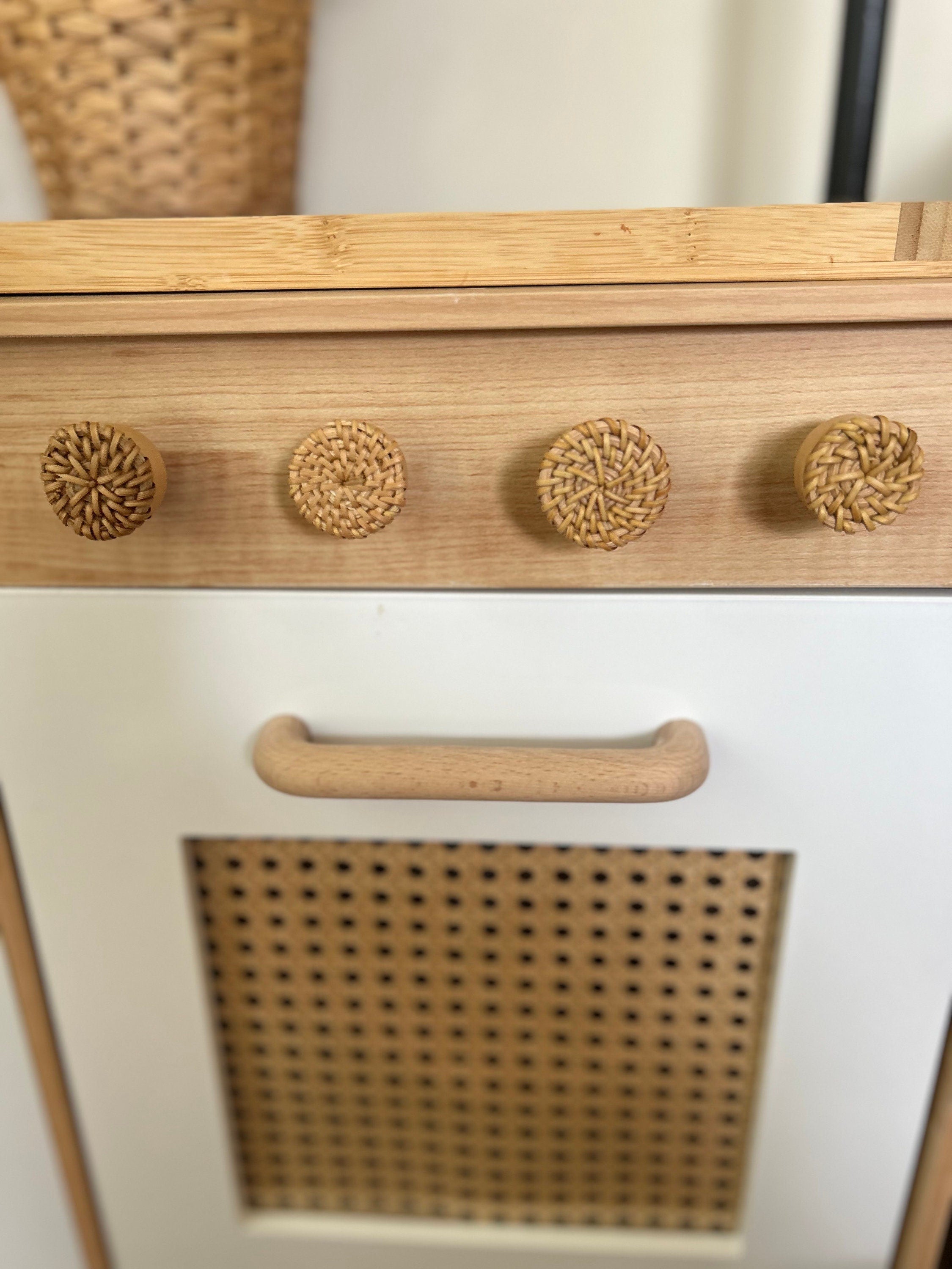 30mm Rattan Knobs – Wooden Cane Webbing Handles for DIY Projects