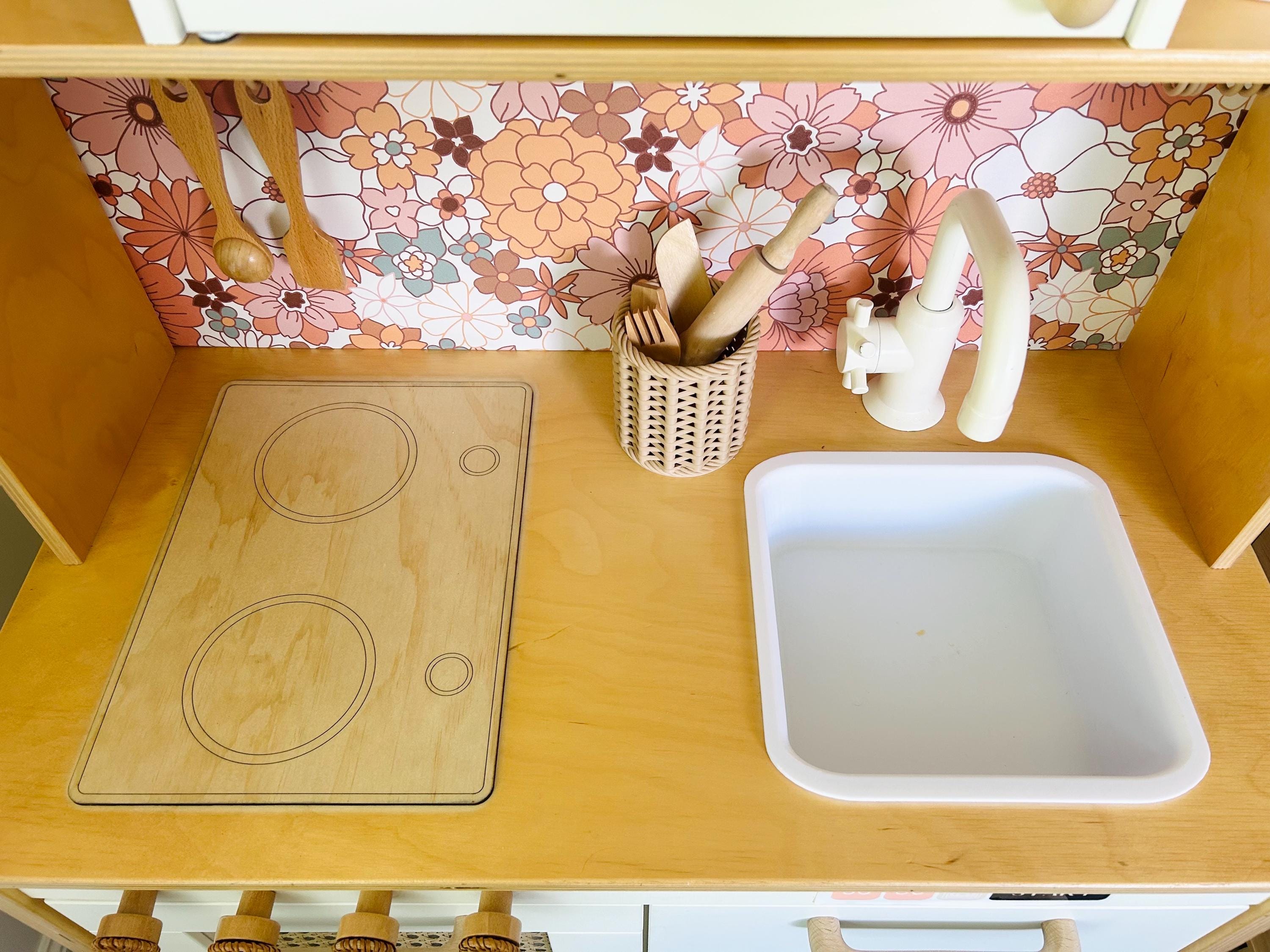 Woven Utensil Holder – Faux Rattan Play Kitchen Accessory