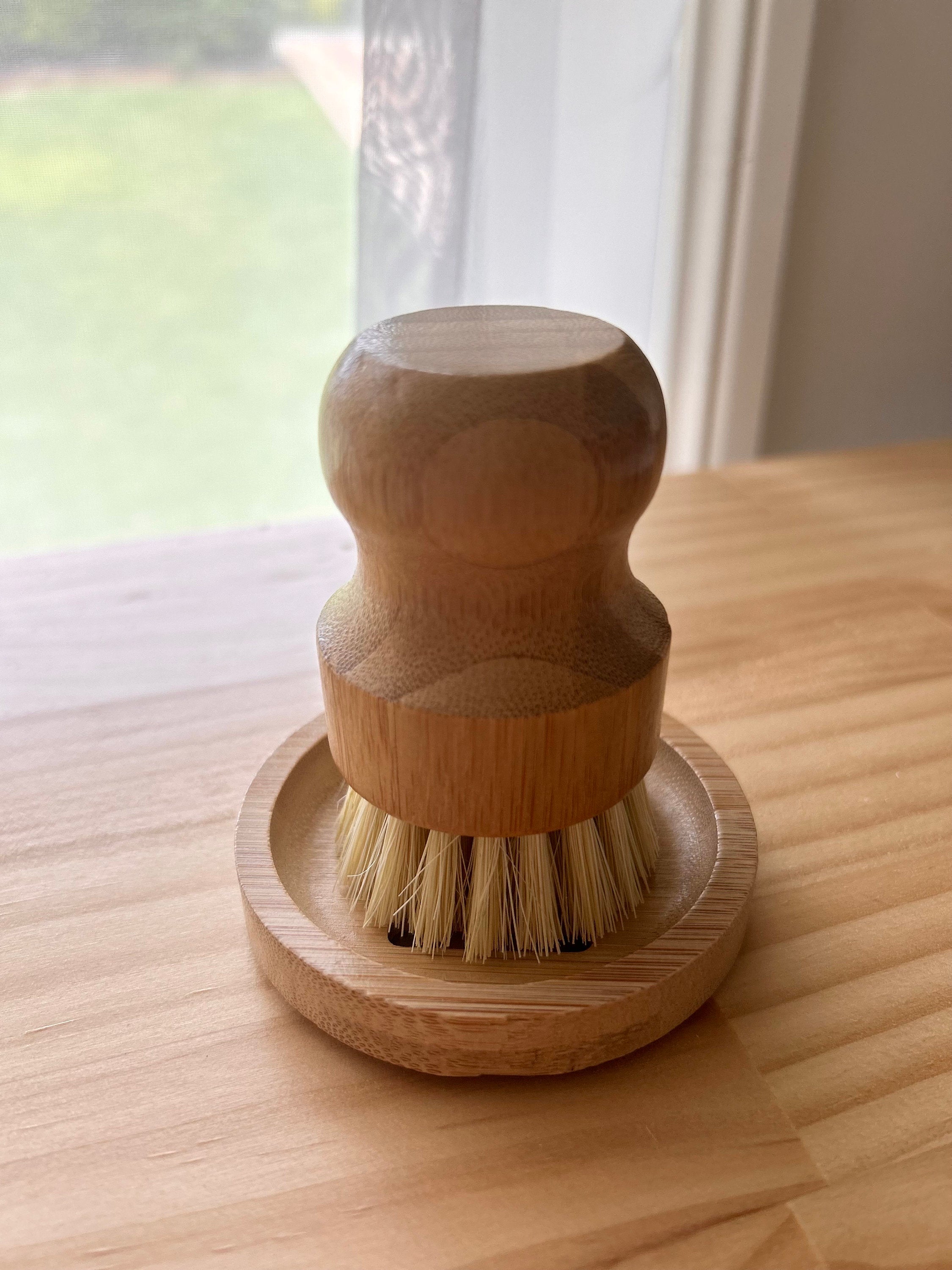 Mini bamboo dish brush