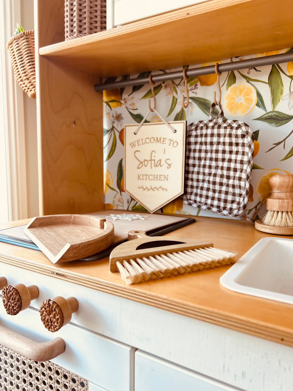 Toy Gingham Pot Holder – Play Kitchen Accessory for Kids