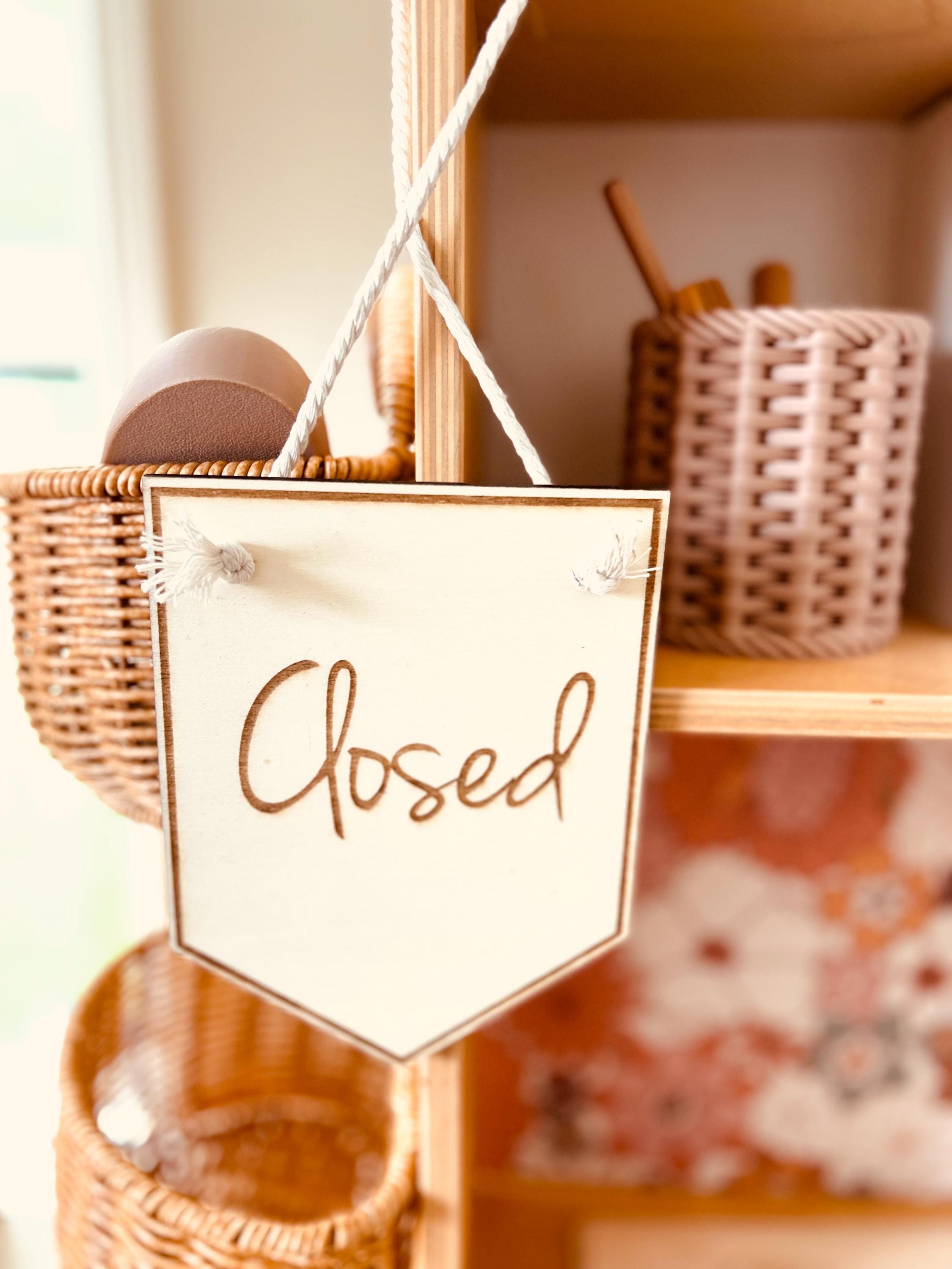 Wooden Open & Closed Café Sign – Play Kitchen & Pretend Play Accessory