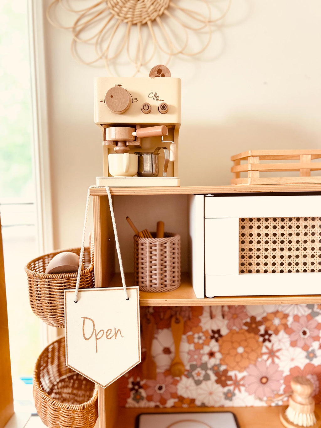 Wooden Open & Closed Café Sign – Play Kitchen & Pretend Play Accessory