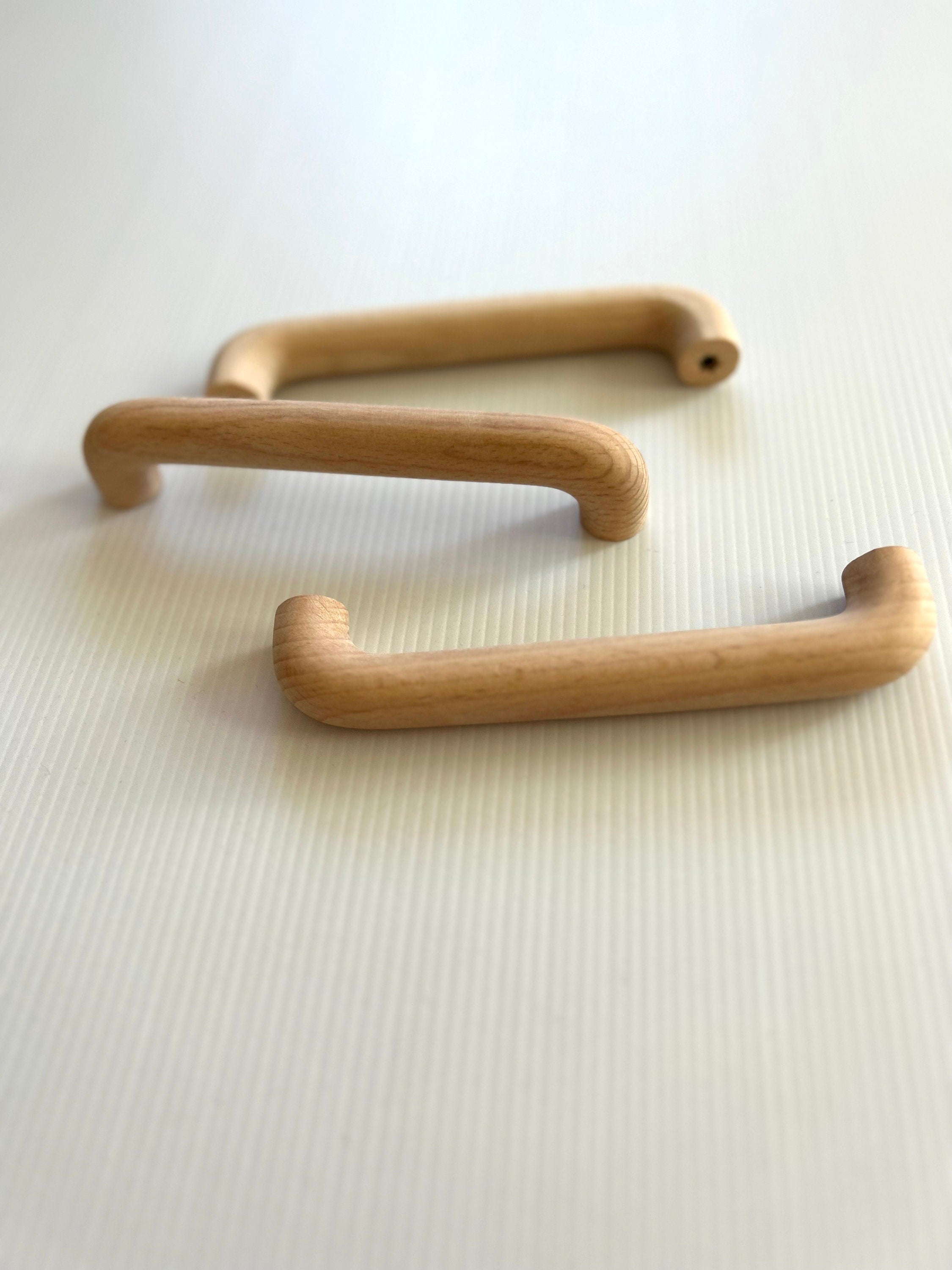 Unfinished Wooden Handle – 128mm Beech Wood for Cabinets & Play Kitchens