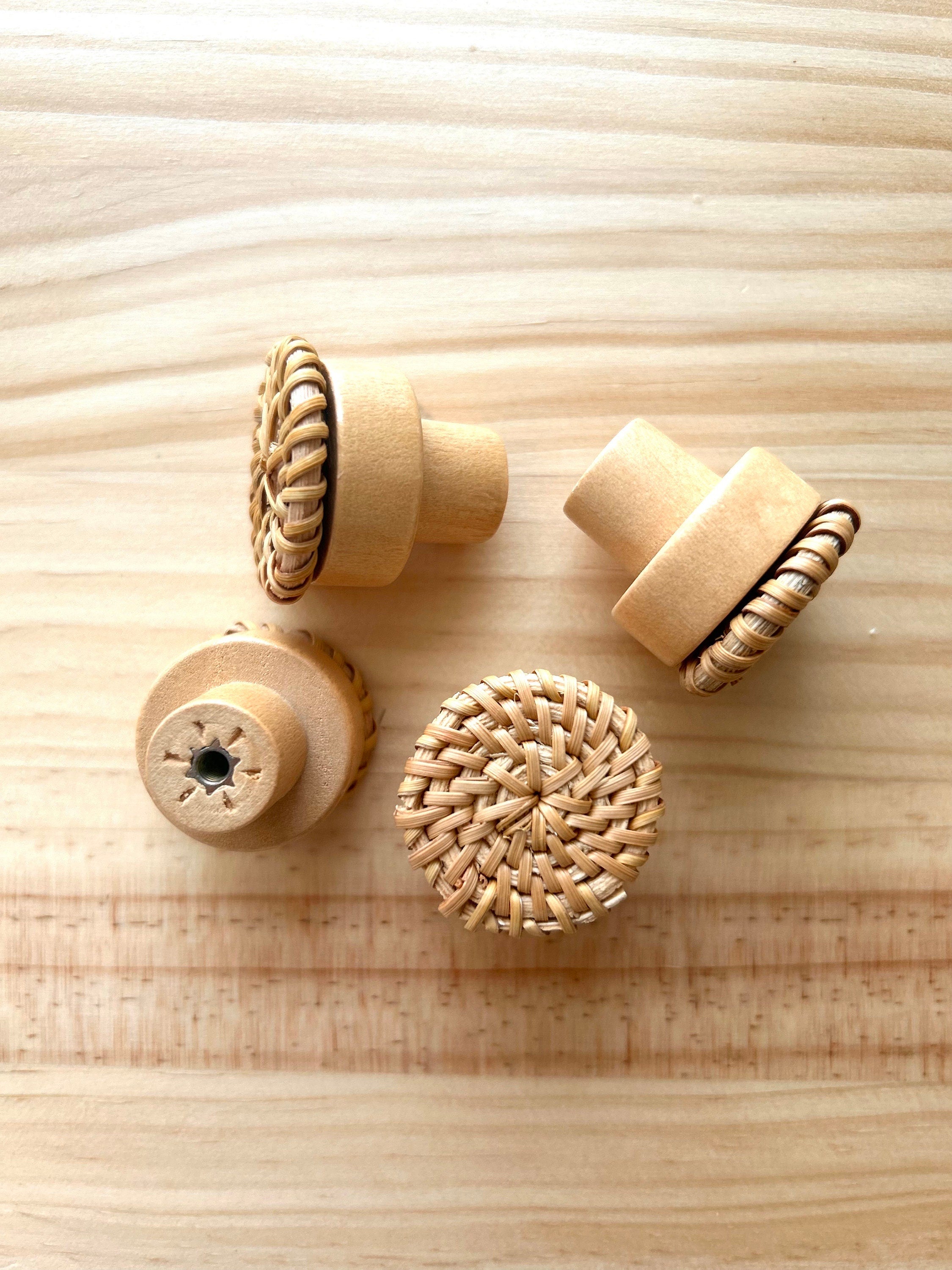 30mm Rattan Knobs – Wooden Cane Webbing Handles for DIY Projects