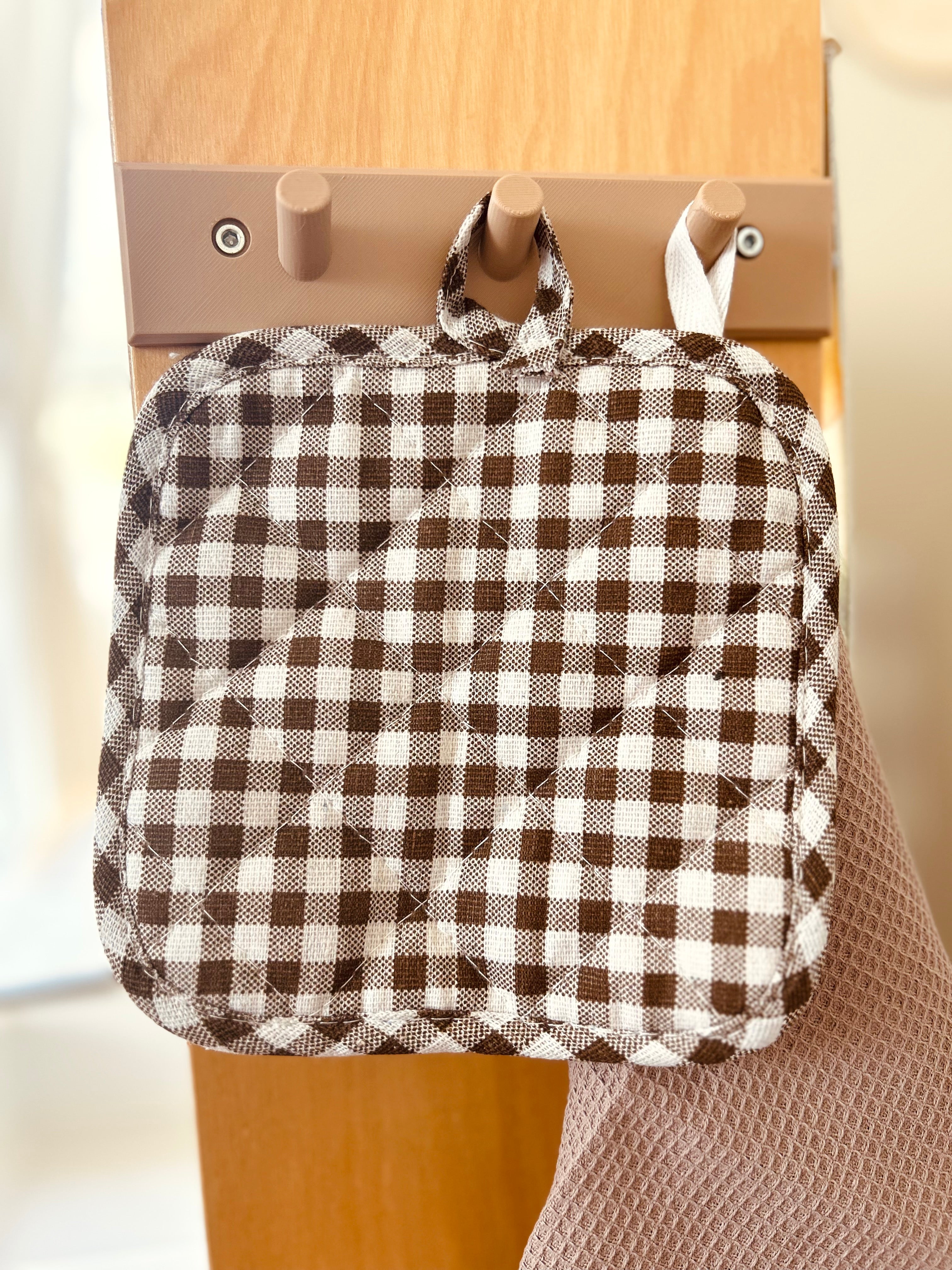 Toy Gingham Pot Holder – Play Kitchen Accessory for Kids