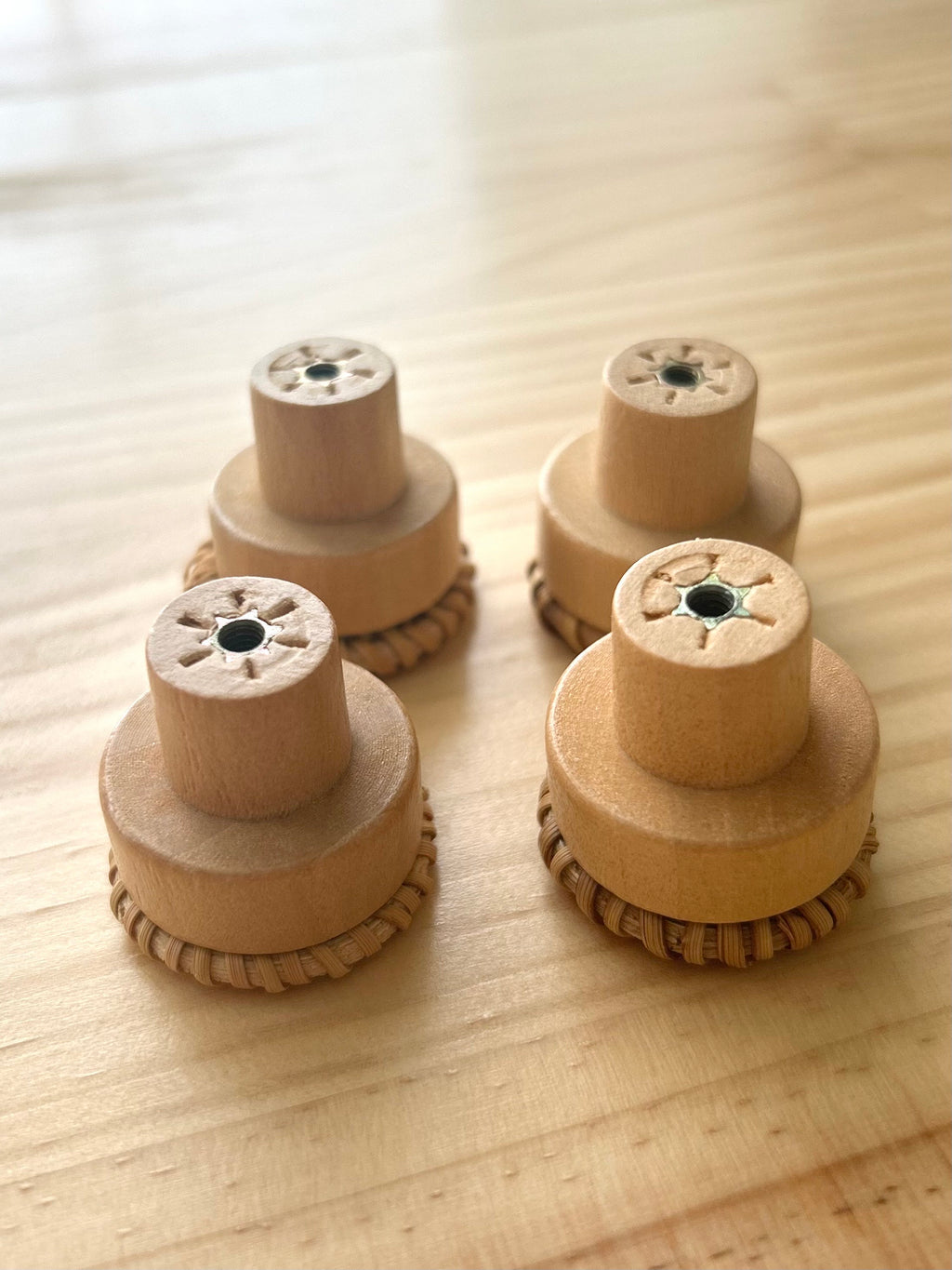 30mm Rattan Knobs – Wooden Cane Webbing Handles for DIY Projects