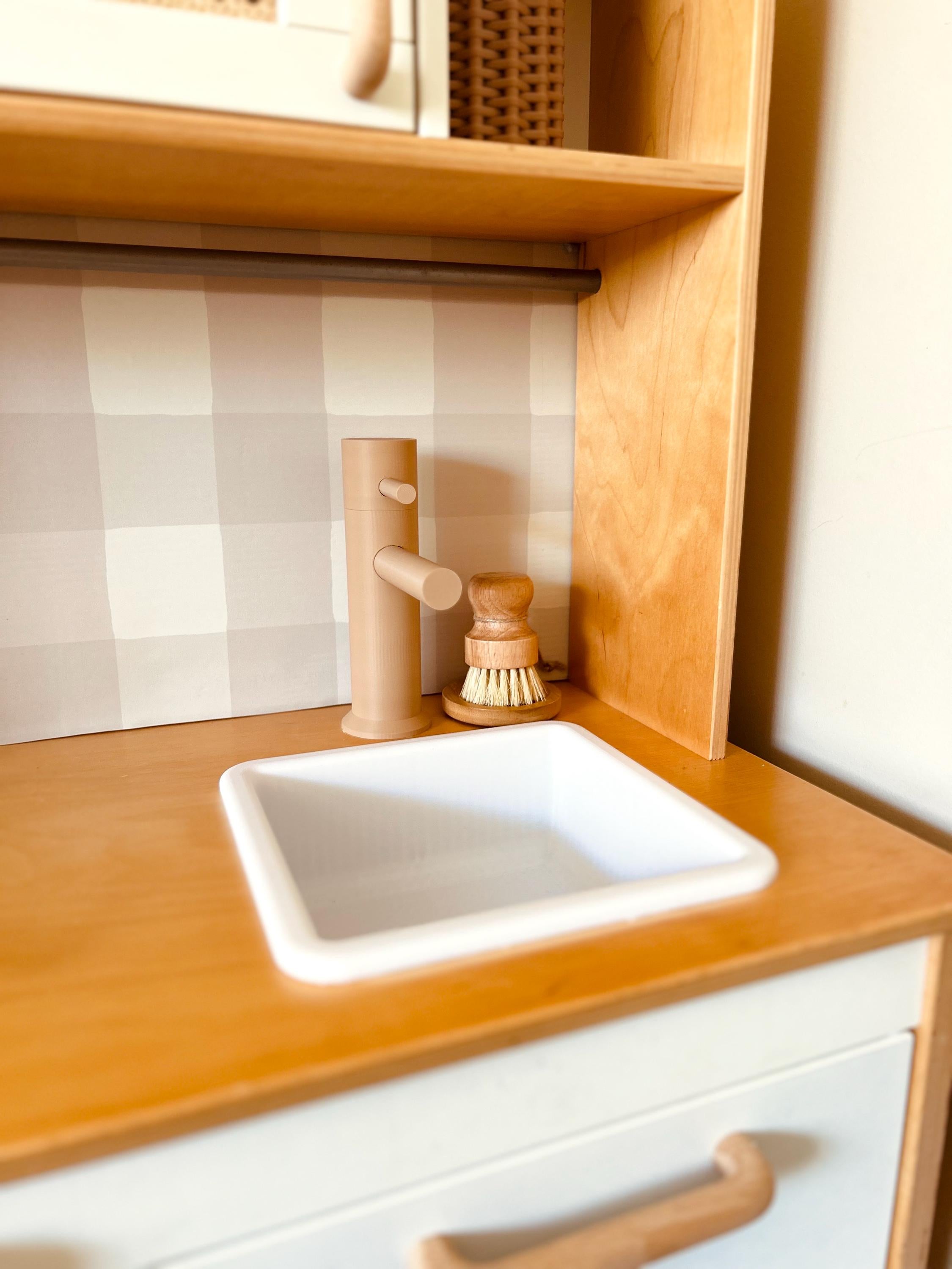 Peel & Stick Gingham Wallpaper Backsplash – IKEA Duktig Play Kitchen