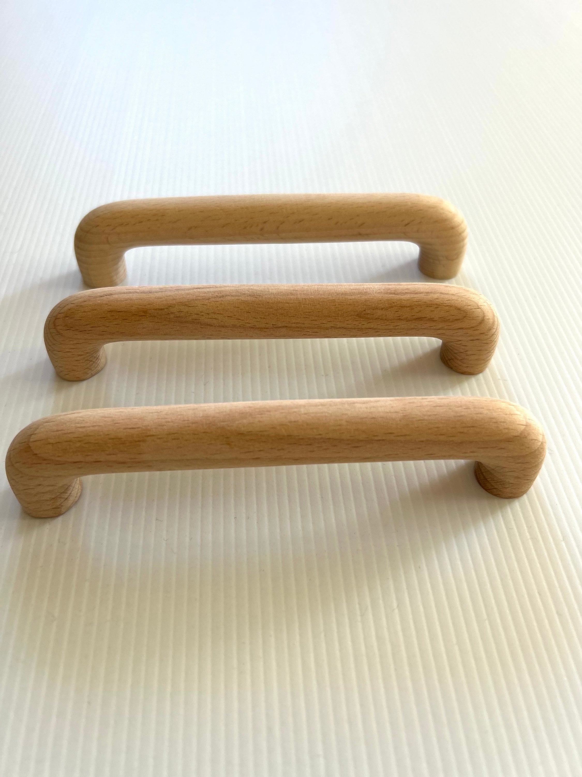 Unfinished Wooden Handle – 128mm Beech Wood for Cabinets & Play Kitchens